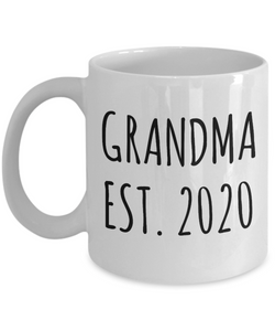 Grandma Est 2020 Mug Grandmother Reveal Gifts Coffee Cup